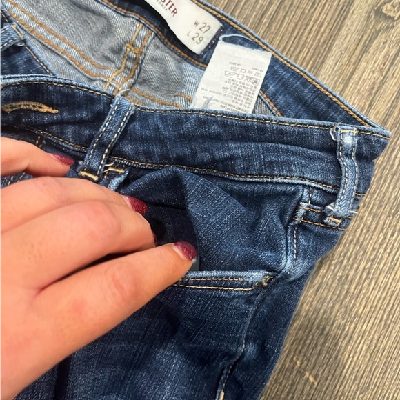 Hollister Super Skinny Jeans Distressed Whisker Denim Medium Wash Blue Size 27 - Picture 4 of 11